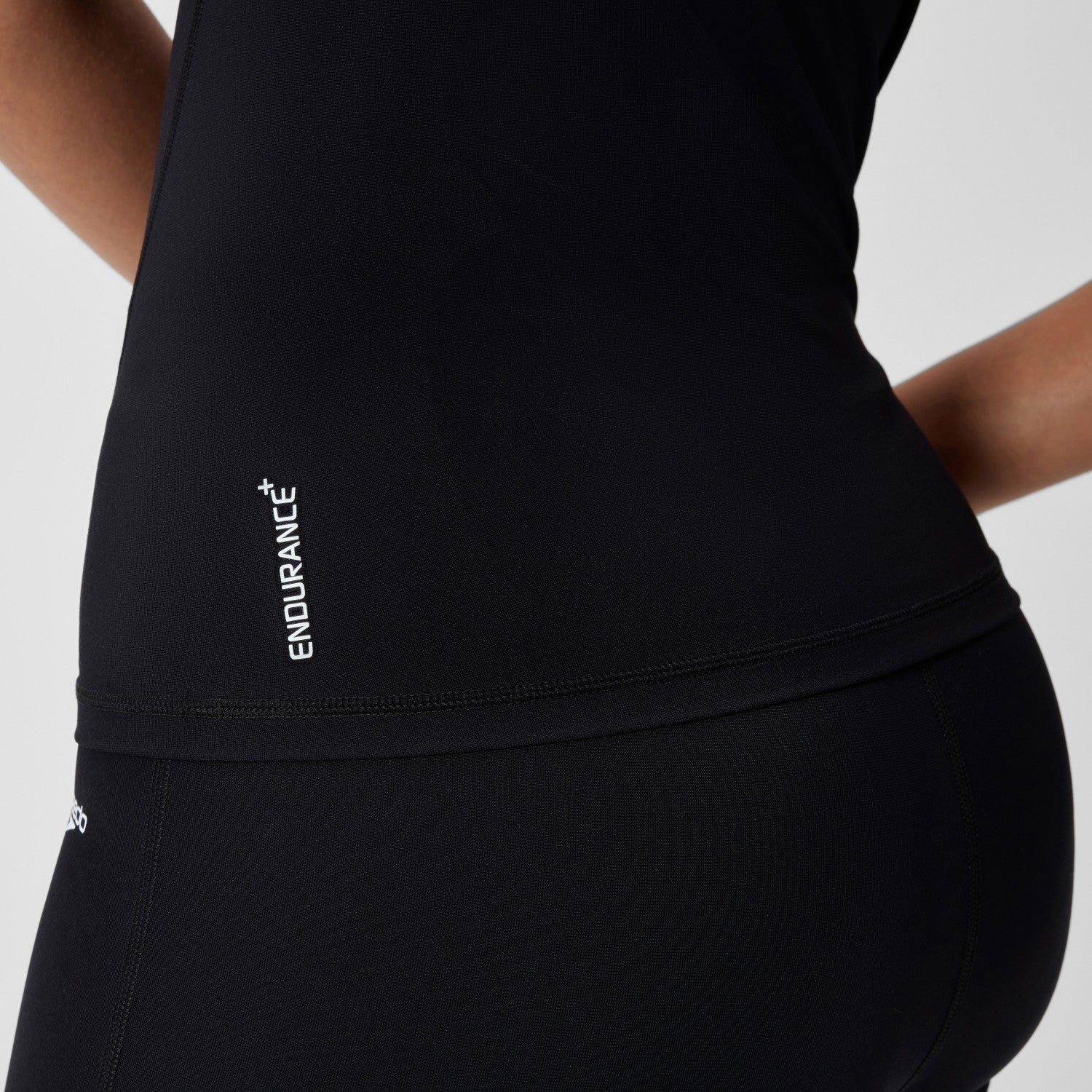 Endurance+ Short Sleeve Rashguard Black - Speedo