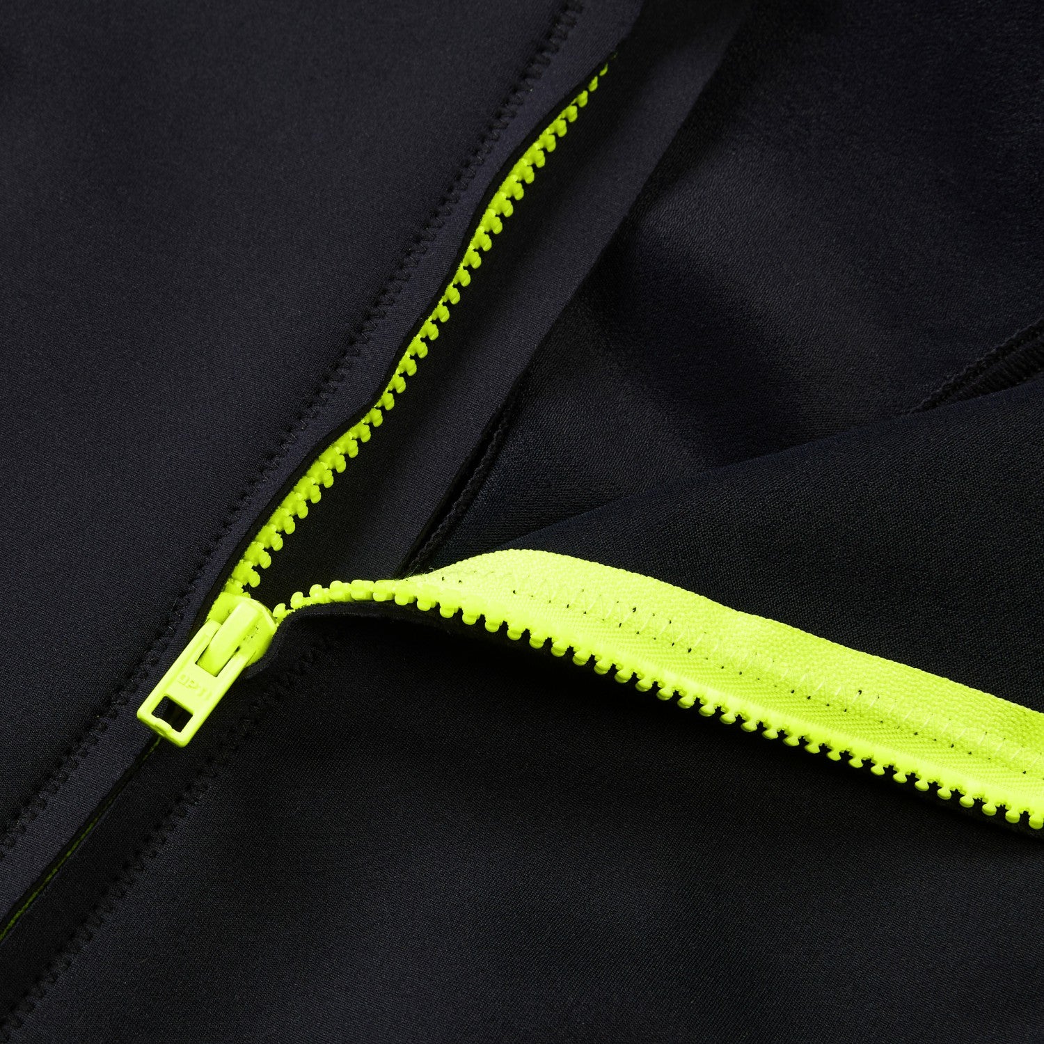 Sleeveless Thermal Swimsuit Black/Yellow - Speedo