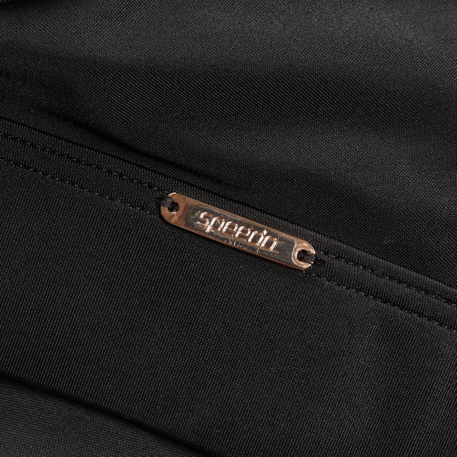 Shaping Triangle Top Black - Speedo