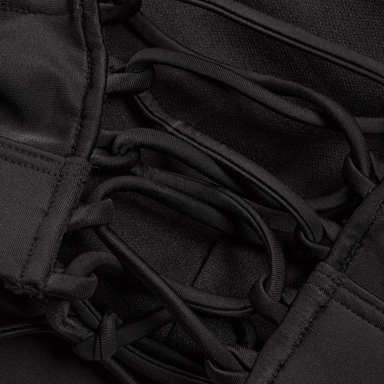Shaping Triangle Top Black - Speedo